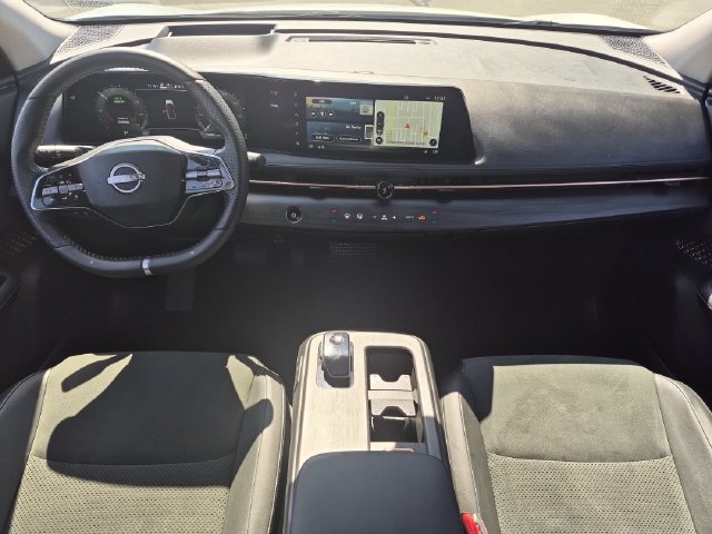 Used 2024 Nissan Ariya FWD image 12