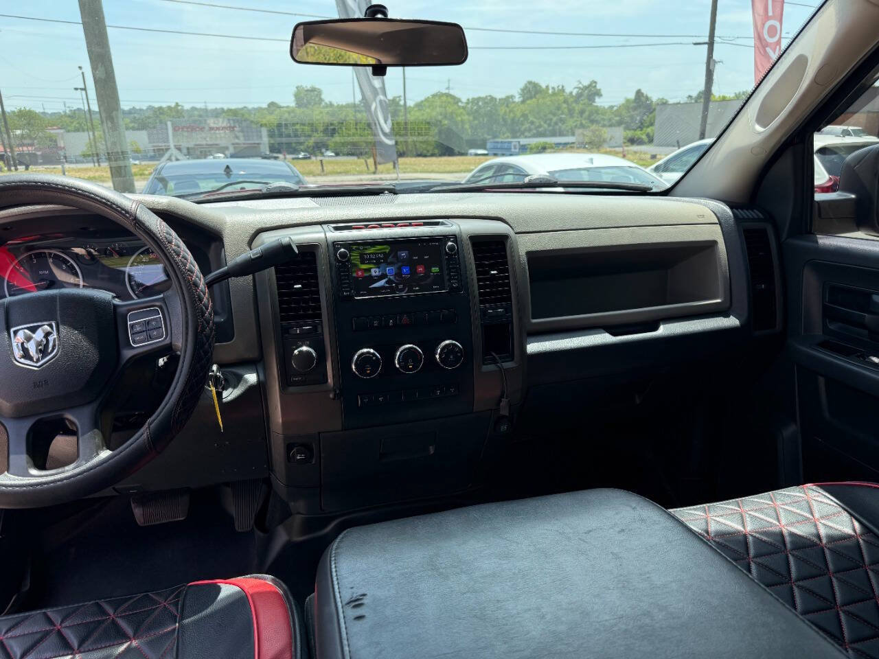 Used 2012 RAM 1500 Express w/ ST Popular Equipment Group AWD/4WD image 13