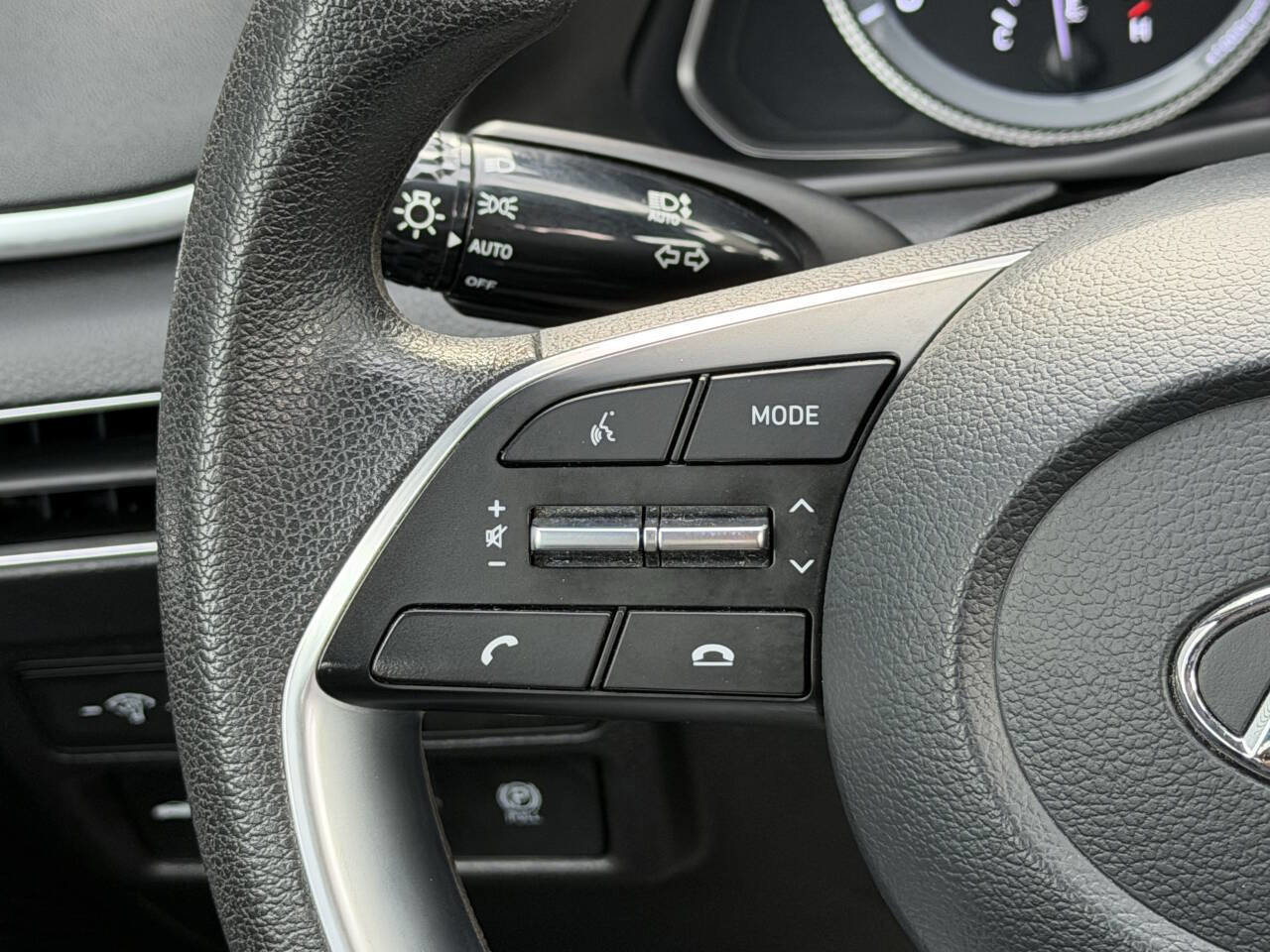 Used 2023 Hyundai Sonata SE FWD image 23