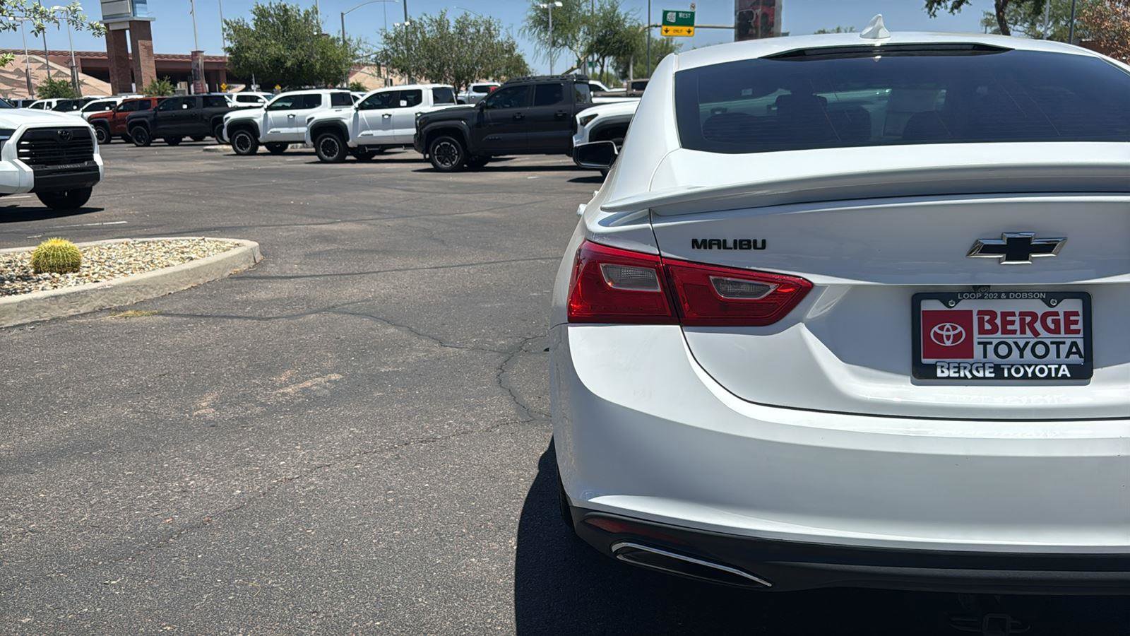 Used 2020 Chevrolet Malibu RS FWD image 8