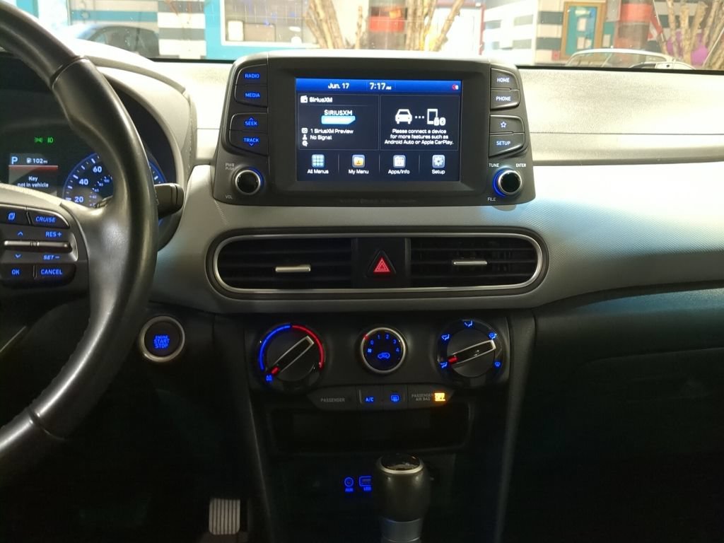Used 2020 Hyundai Kona SEL Plus AWD/4WD image 12