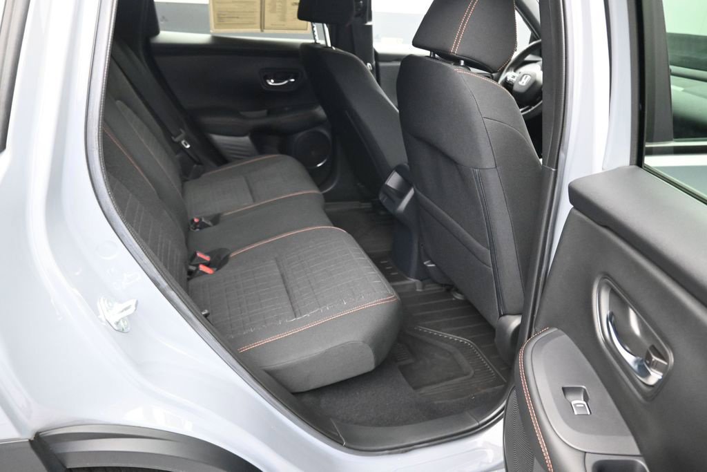 Used 2024 Honda HR-V Sport image 23