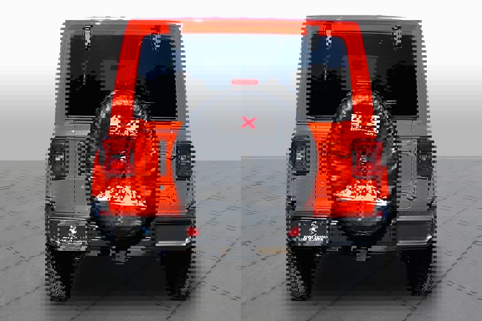 Used 2020 Jeep Wrangler Unlimited Sahara image 4