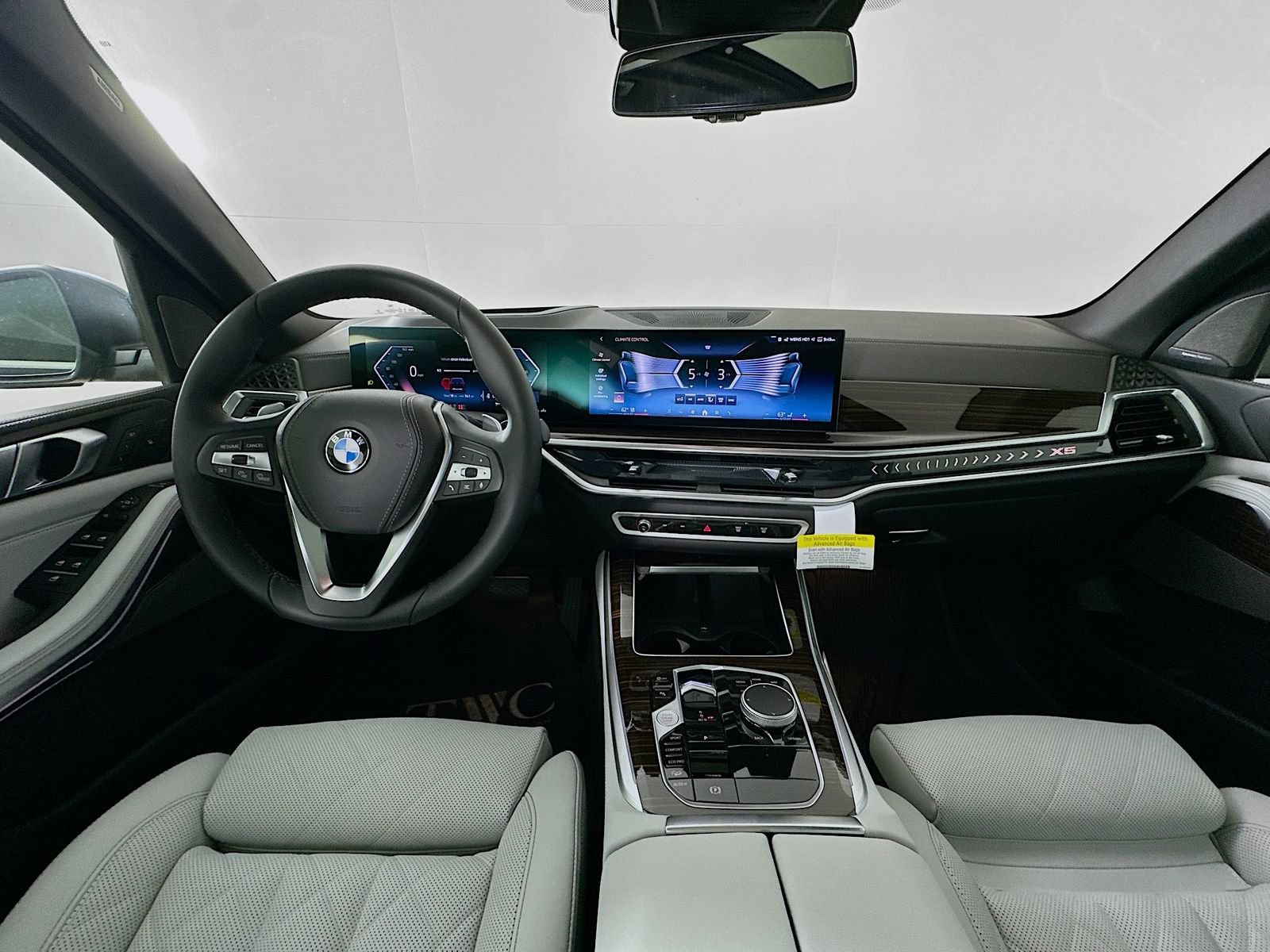 New 2026 BMW X5 xDrive40i AWD/4WD image 14