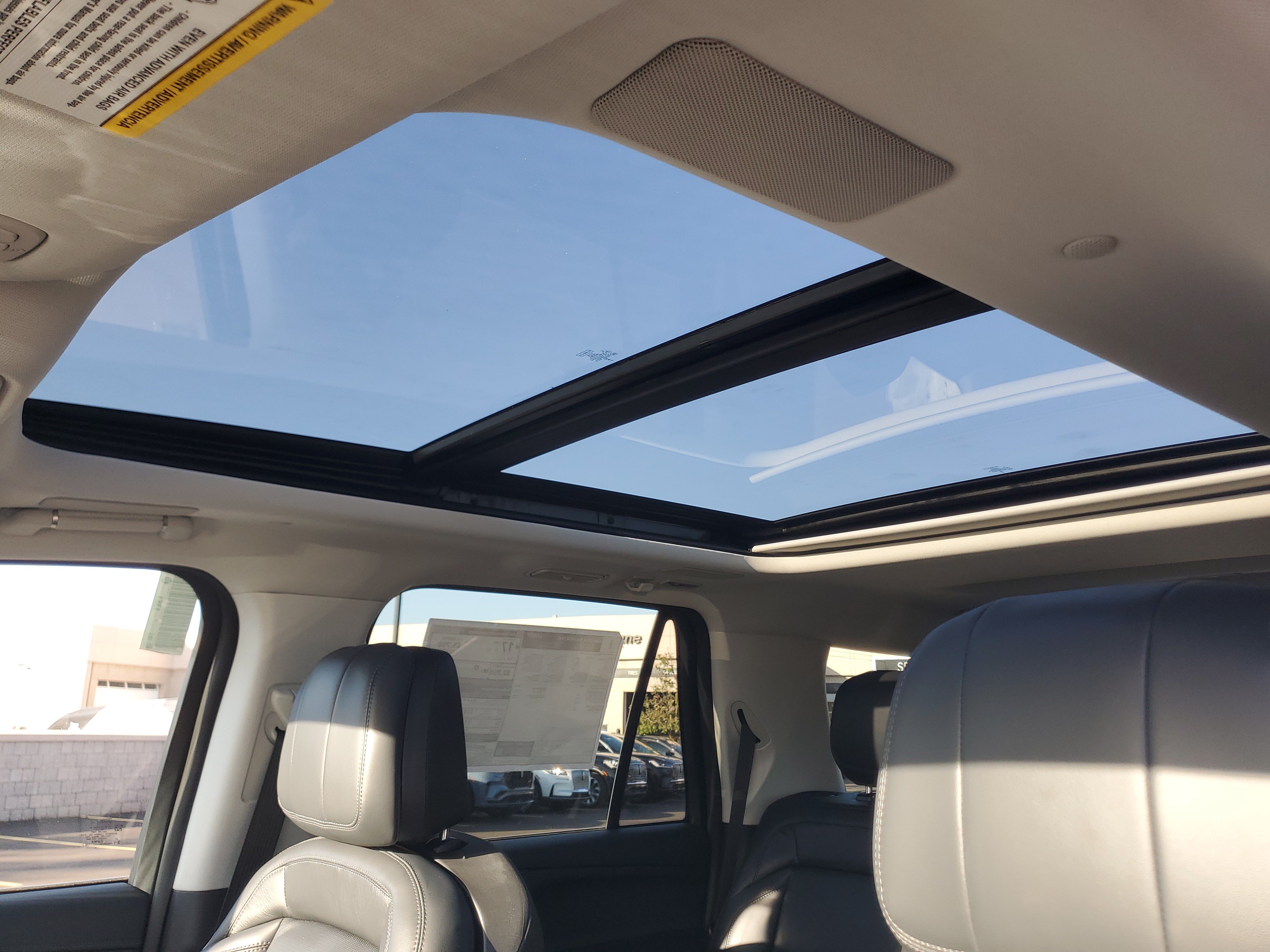 New 2027 Lincoln Navigator Reserve AWD/4WD image 11