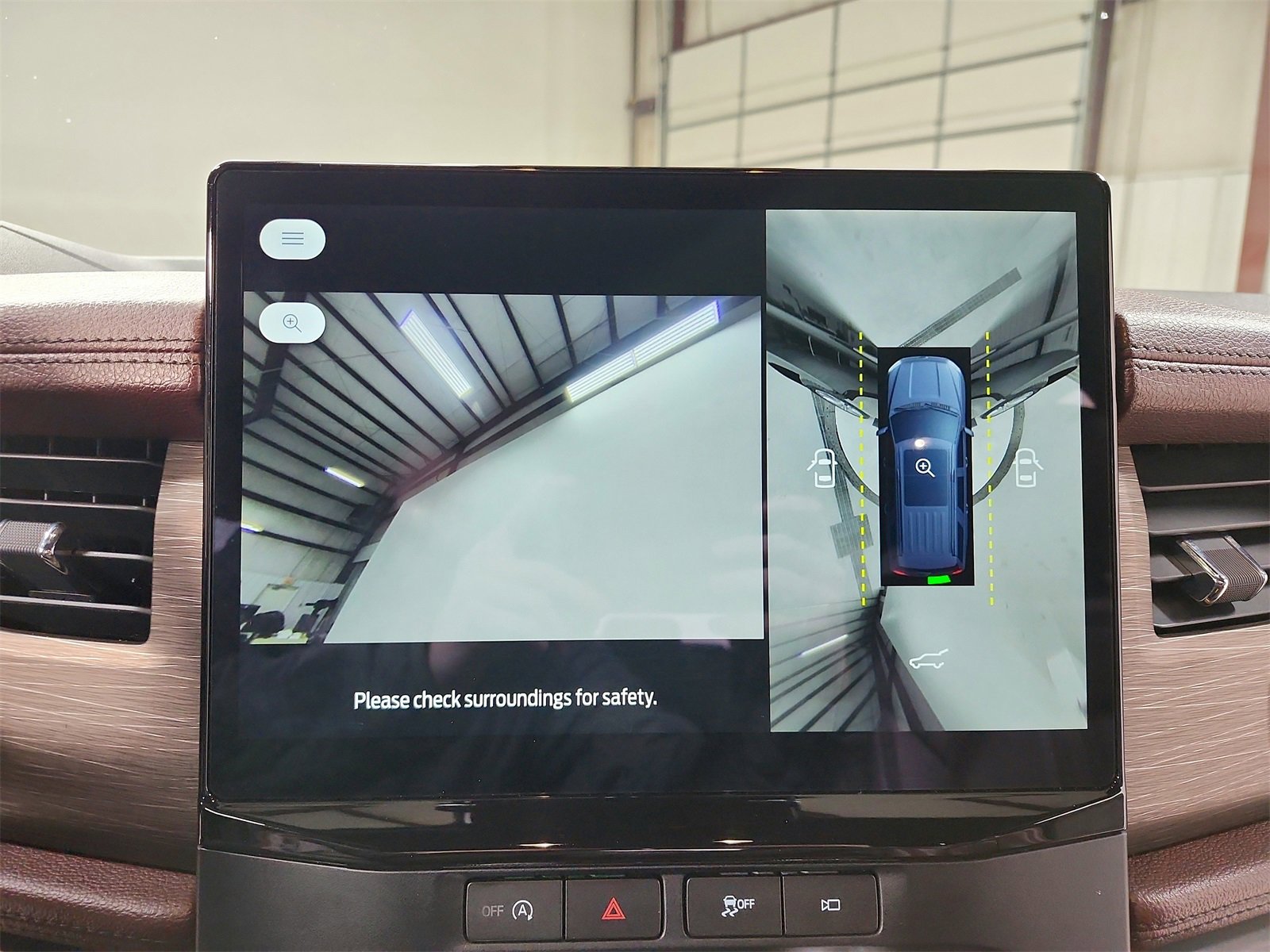 Used 2024 Ford Expedition Limited image 31