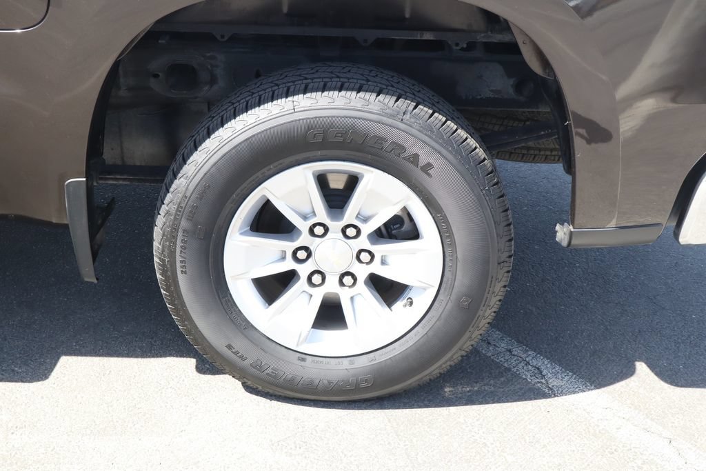 Used 2019 Chevrolet Silverado 1500 LT w/ All-Star Edition RWD image 13