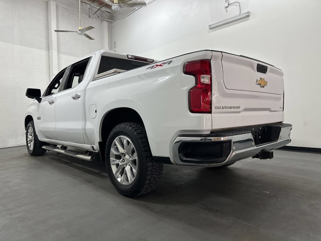 Used 2021 Chevrolet Silverado 1500 LTZ w/ LTZ Convenience Package II AWD/4WD image 19