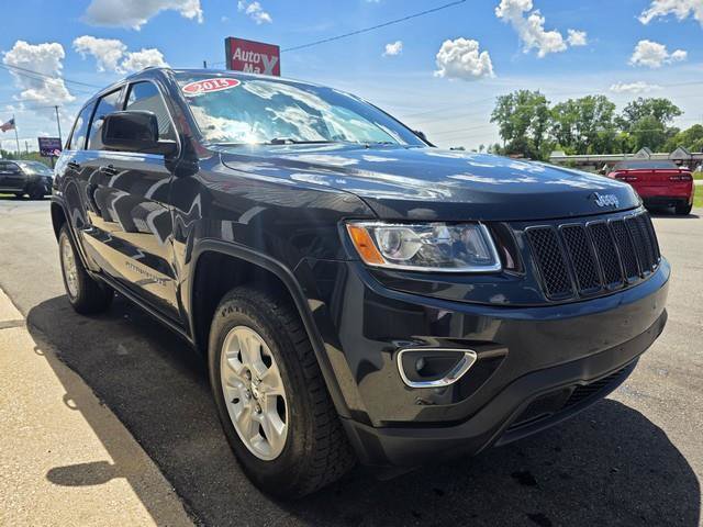Used 2015 Jeep Grand Cherokee Laredo w/ Quick Order Package 23E AWD/4WD image 2