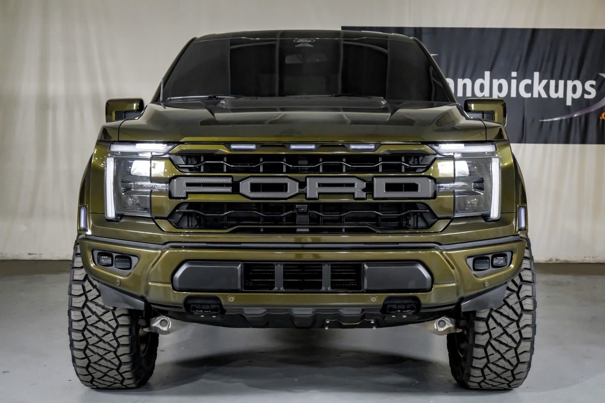 Used 2025 Ford F150 Raptor image 3