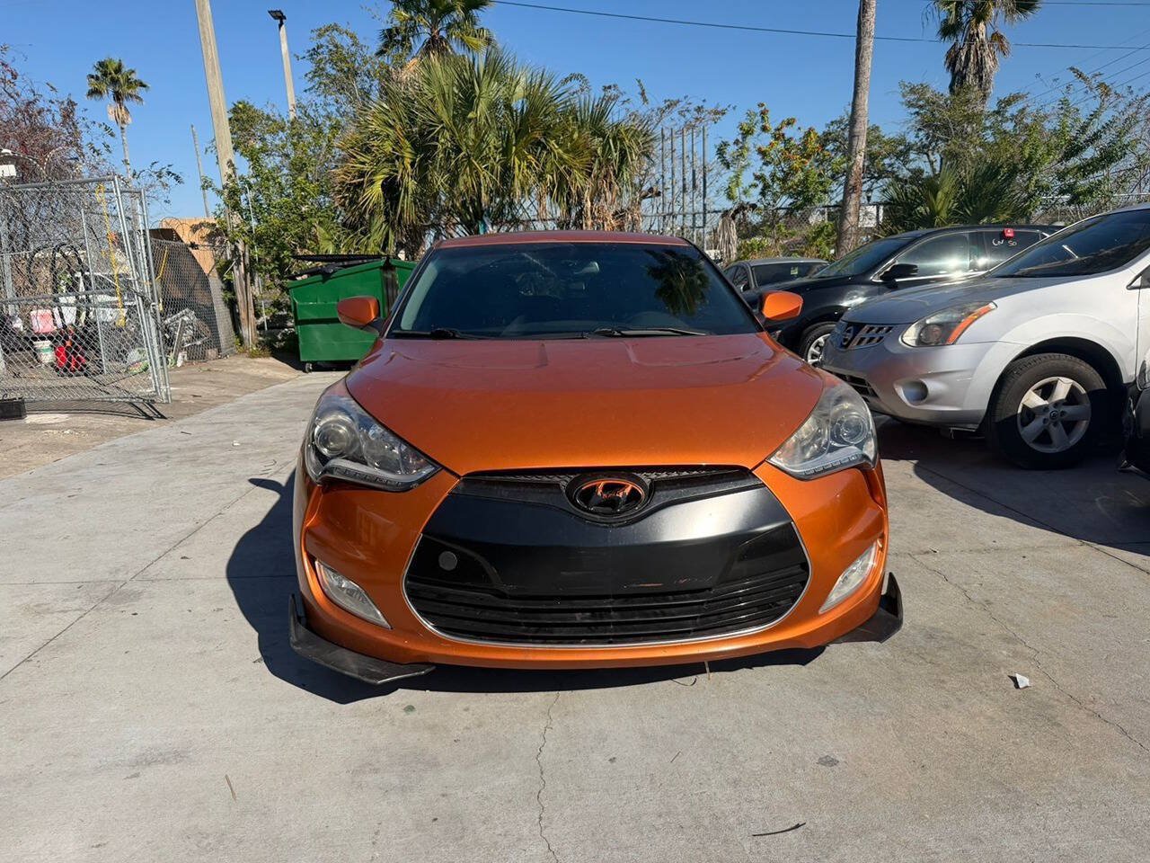 Used 2015 Hyundai Veloster RE:FLEX Edition FWD image 1