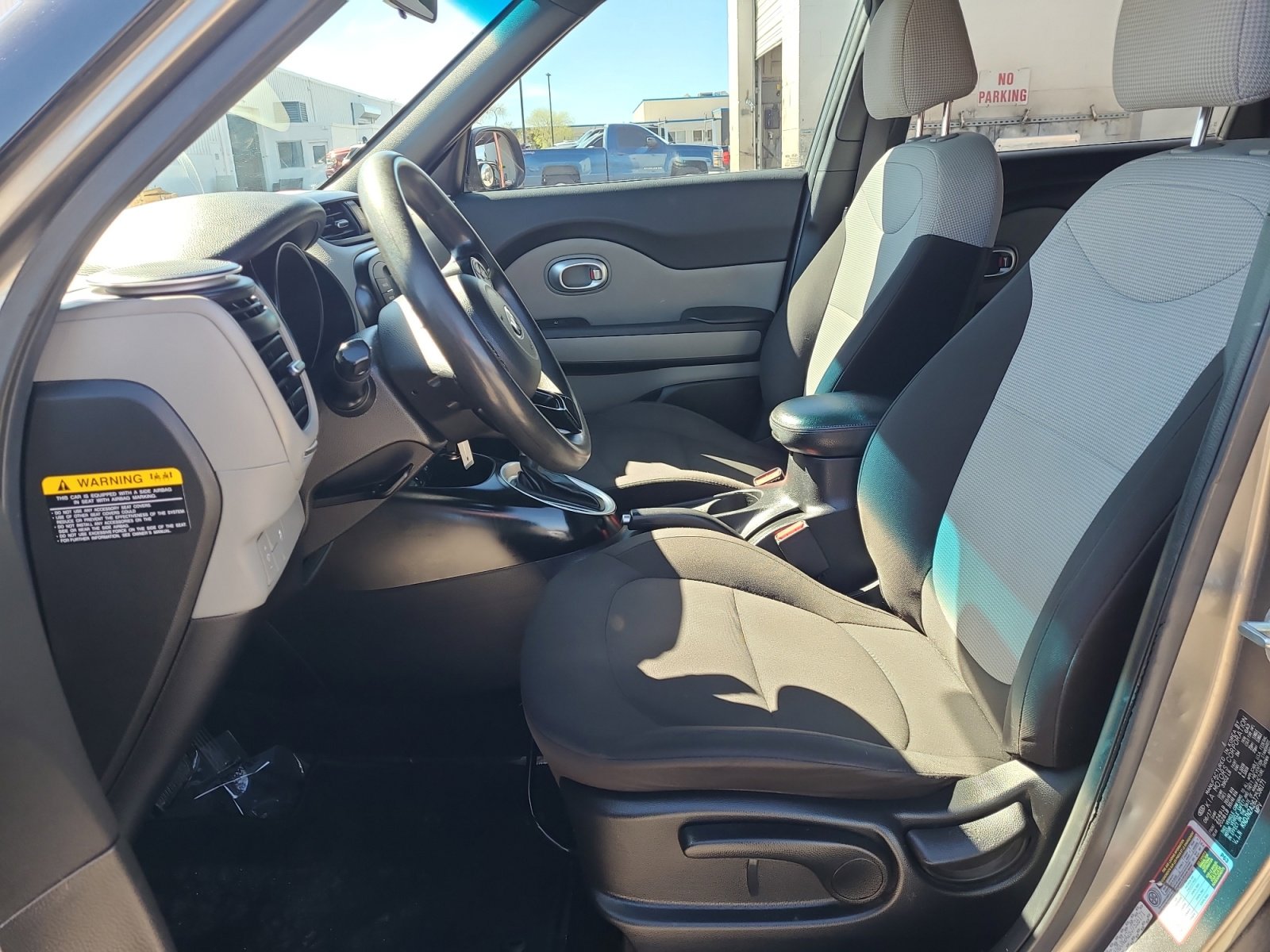 Used 2018 Kia Soul w/ Convenience Package image 12