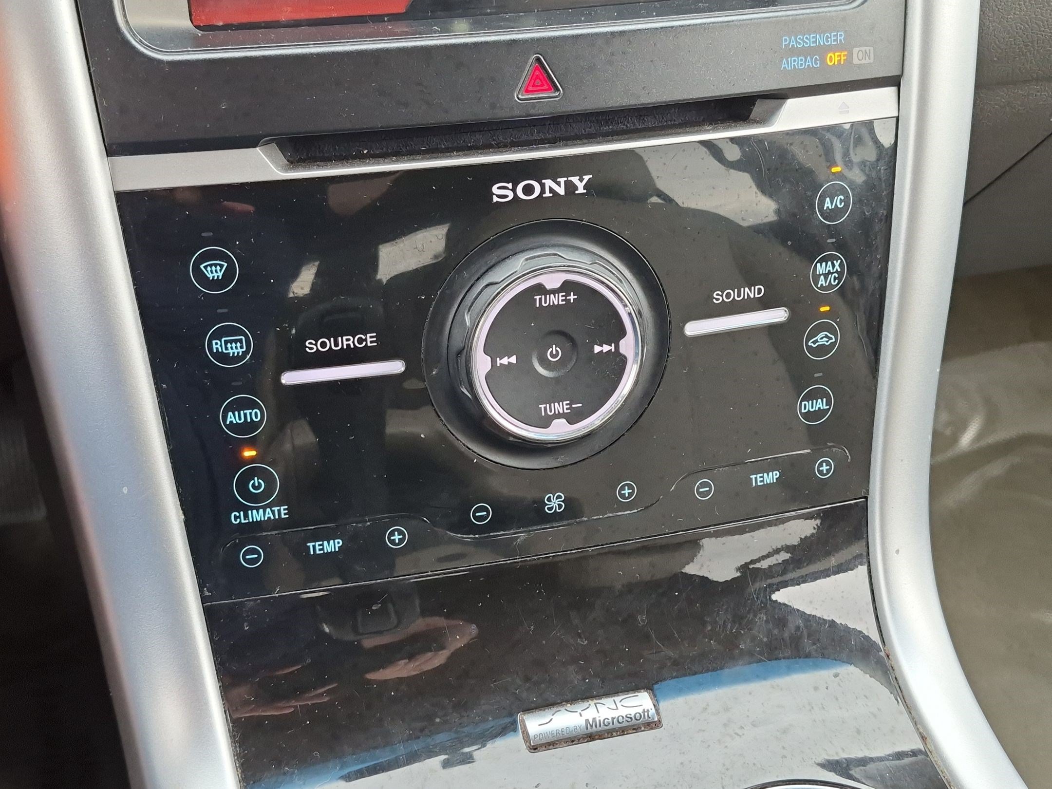 Used 2011 Ford Edge Limited AWD/4WD image 23