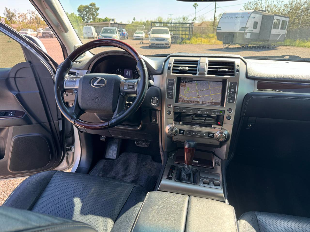 Used 2016 Lexus GX 460 w/ Premium Package image 31