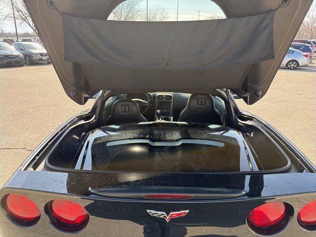 Used 2007 Chevrolet Corvette Coupe w/ Preferred Equipment Group image 12