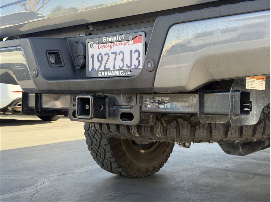 Used 2022 Ford F250 Lariat w/ Tremor Off-Road Package AWD/4WD image 43