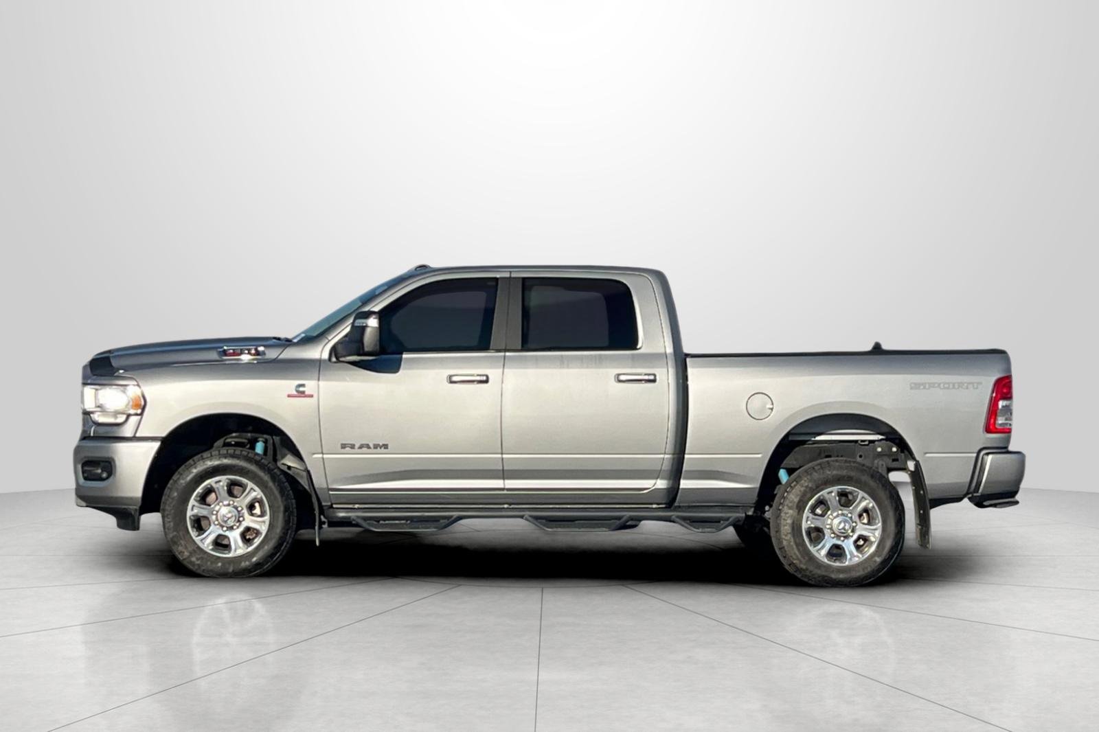 Used 2023 RAM 2500 Big Horn w/ Level 1 Equipment Group image 8