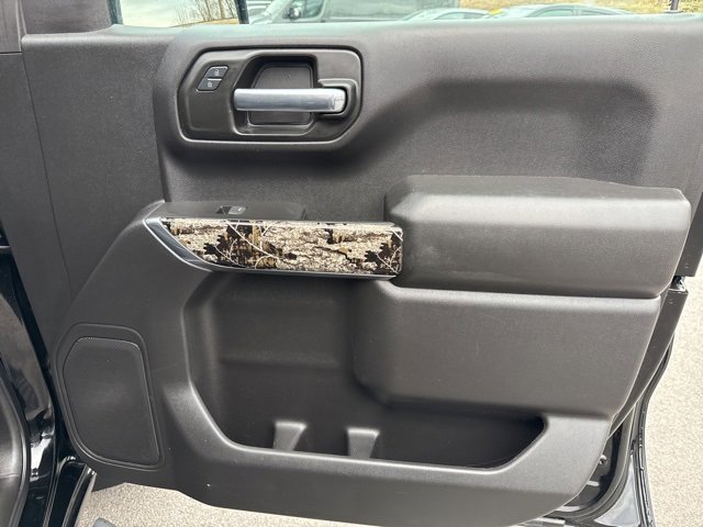 Used 2025 Chevrolet Silverado 1500 Custom Trail Boss w/ Realtree Special Edition image 15