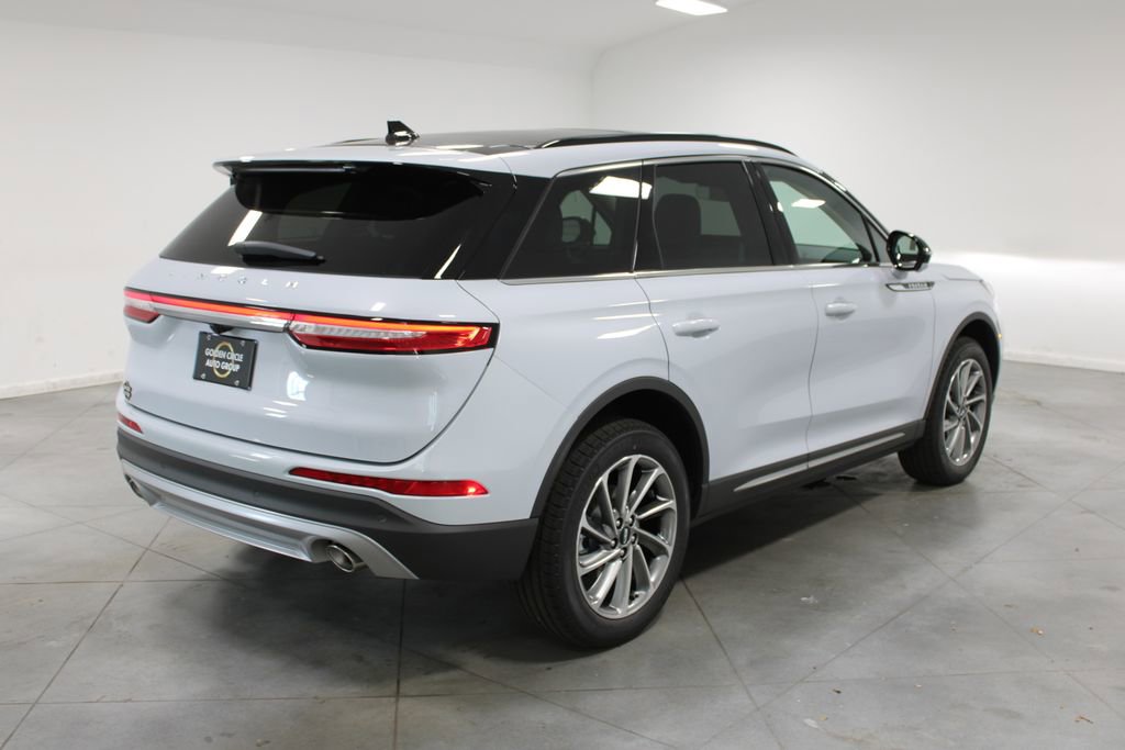 New 2026 Lincoln Corsair Premiere image 8