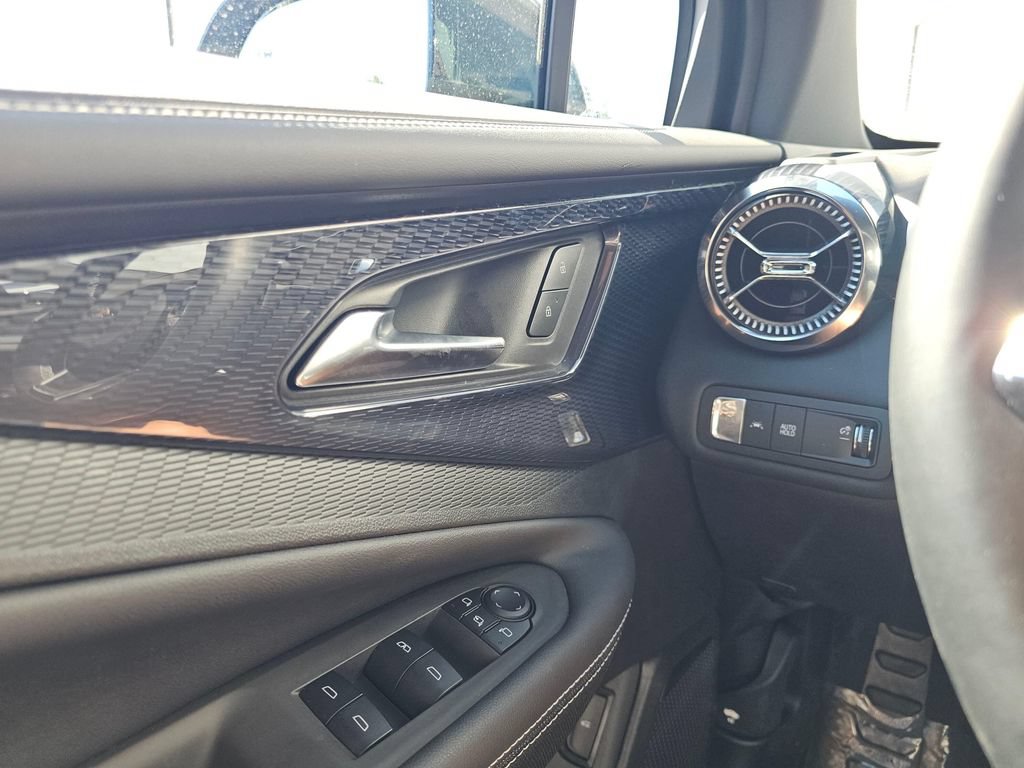 Used 2026 Chevrolet Blazer EV LT AWD/4WD image 32