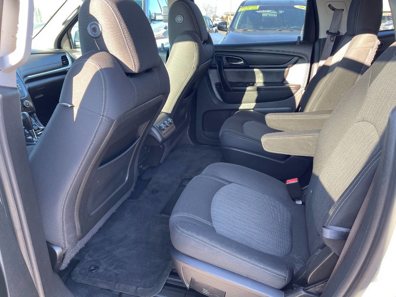 Used 2015 Chevrolet Traverse LT image 11