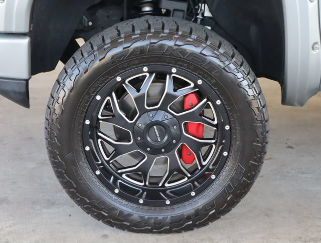 Used 2023 GMC Sierra 1500 Elevation w/ Preferred Package AWD/4WD image 11