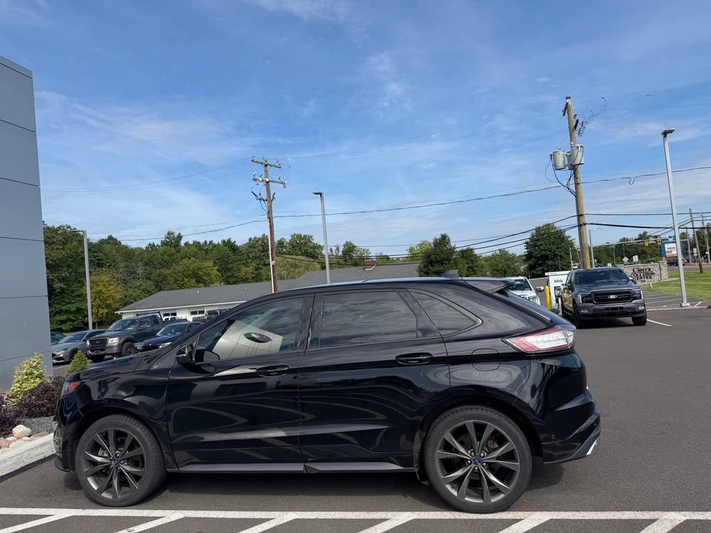 Used 2016 Ford Edge Sport w/ Equipment Group 401A AWD/4WD image 10