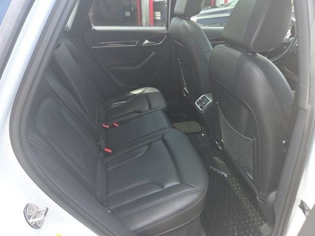 Used 2018 Audi Q3 2.0T Premium w/ Convenience Package AWD/4WD image 42