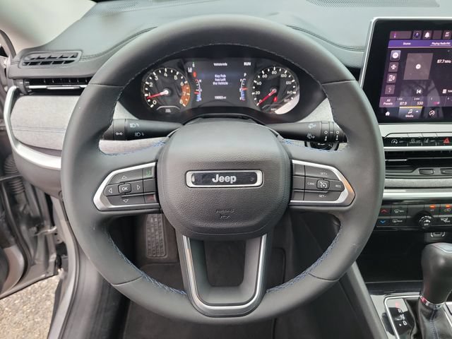 Used 2022 Jeep Compass Latitude FWD image 22