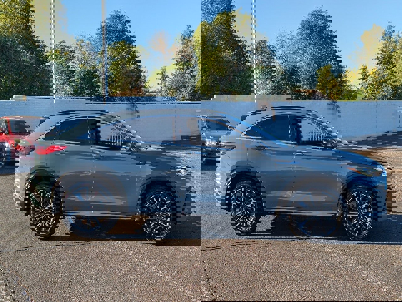 Certified 2025 INFINITI QX55 Luxe w/ Cargo Package image 6