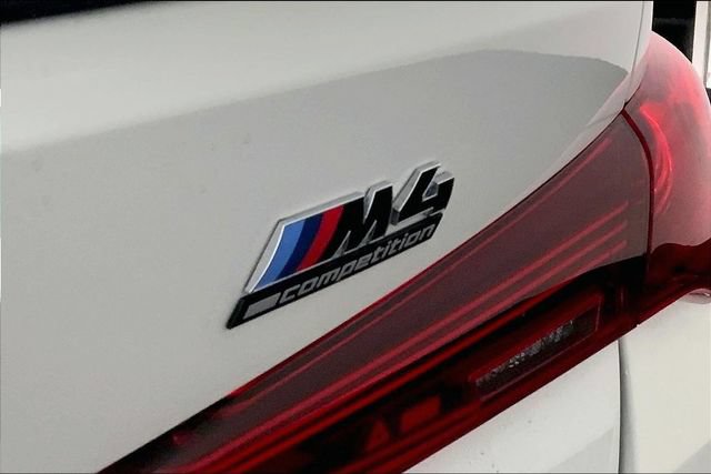 Used 2026 BMW M4 Competition w/ Executive Package RWD image 8
