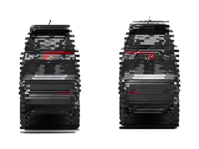 Used 2023 Toyota RAV4 LE FWD image 5