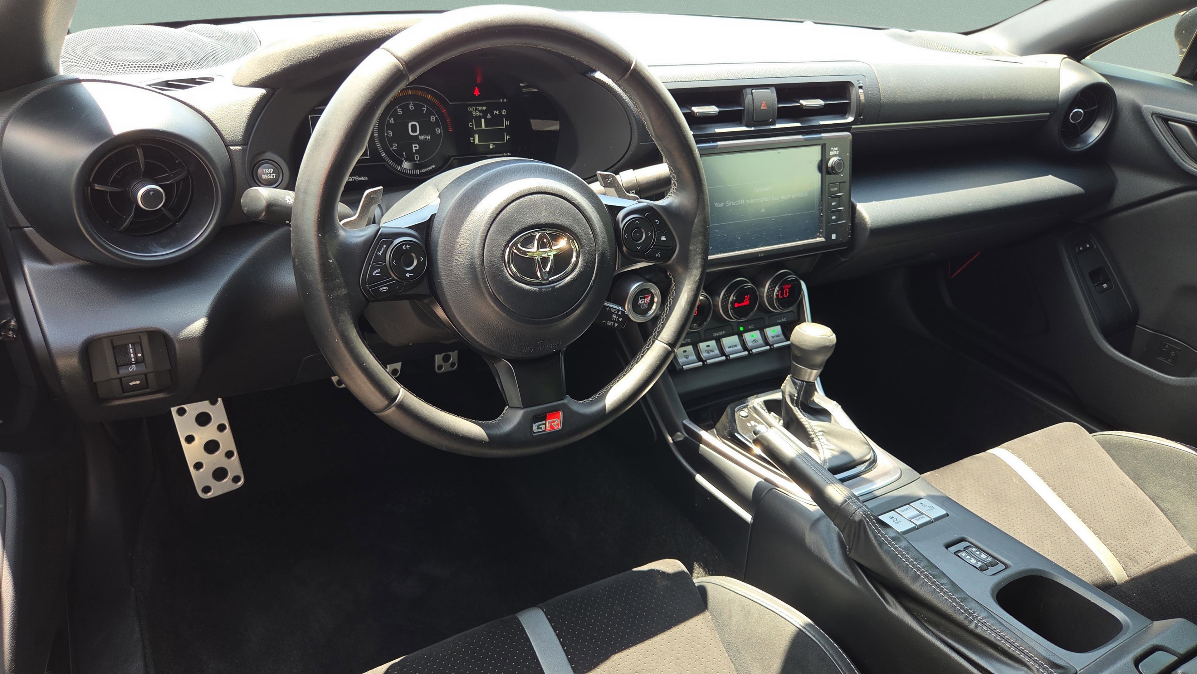 Used 2024 Toyota GR86 Premium RWD image 12