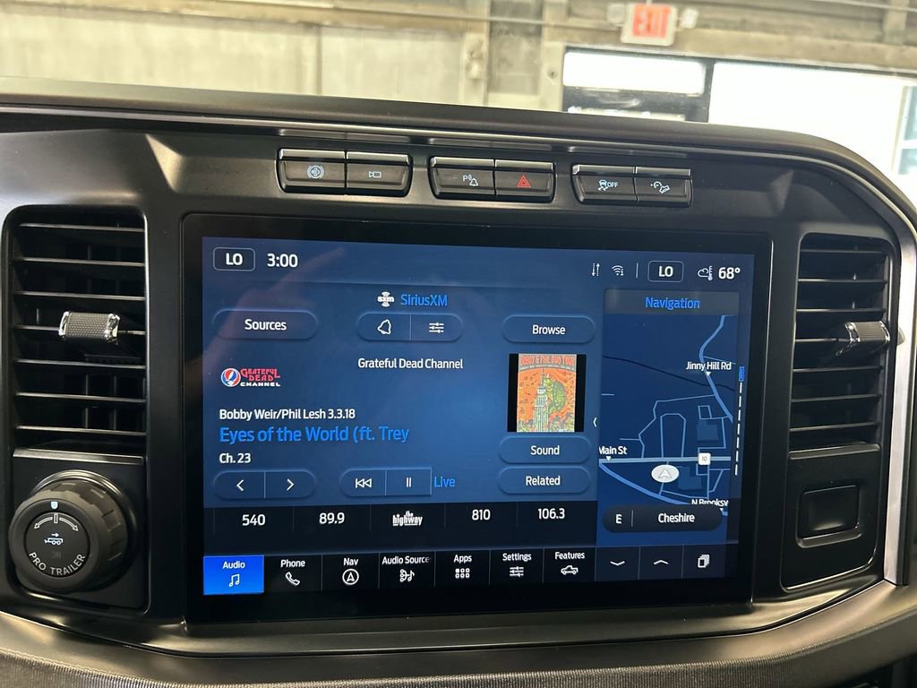 Used 2024 Ford F350 Platinum w/ FX4 Off-Road Package image 16