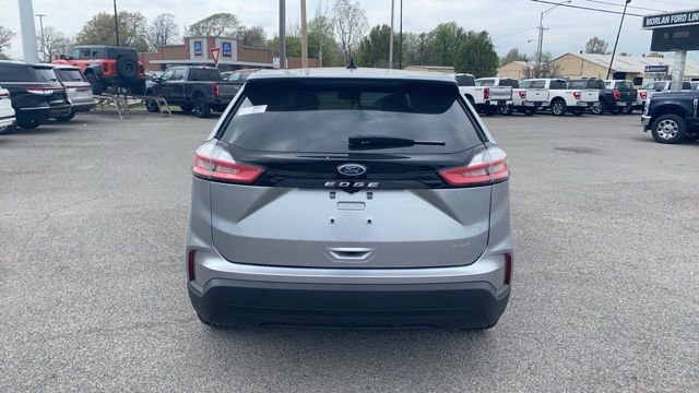 New 2024 Ford Edge SE image 5
