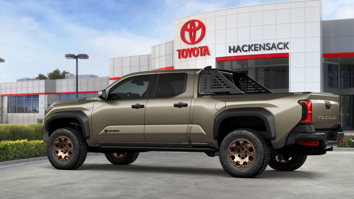 New 2026 Toyota Tacoma 4x4 Double Cab Hybrid image 5