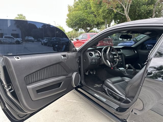 Used 2012 Ford Mustang Shelby GT500 w/ SVT Performance Pkg RWD image 22