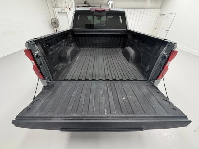 Certified 2024 Chevrolet Silverado 1500 High Country w/ High Country Premium Package AWD/4WD image 25