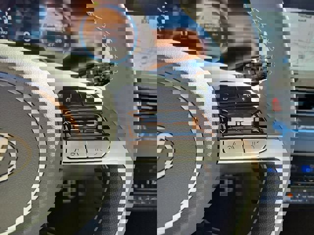 New 2026 Hyundai Elantra Sport w/ Cargo Package image 6