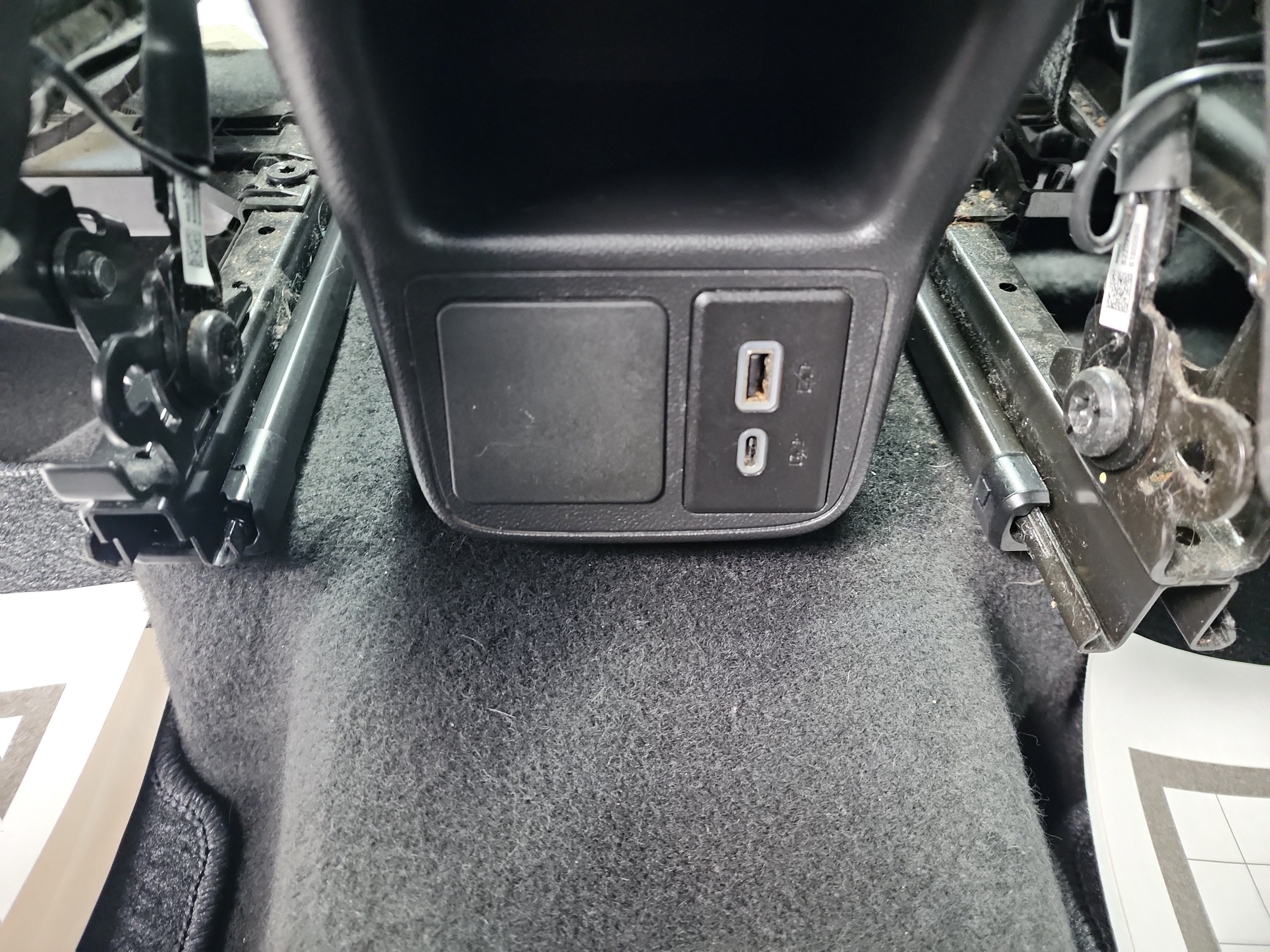 Used 2021 Buick Encore GX Preferred w/ Cold Weather Comfort Package AWD/4WD image 24