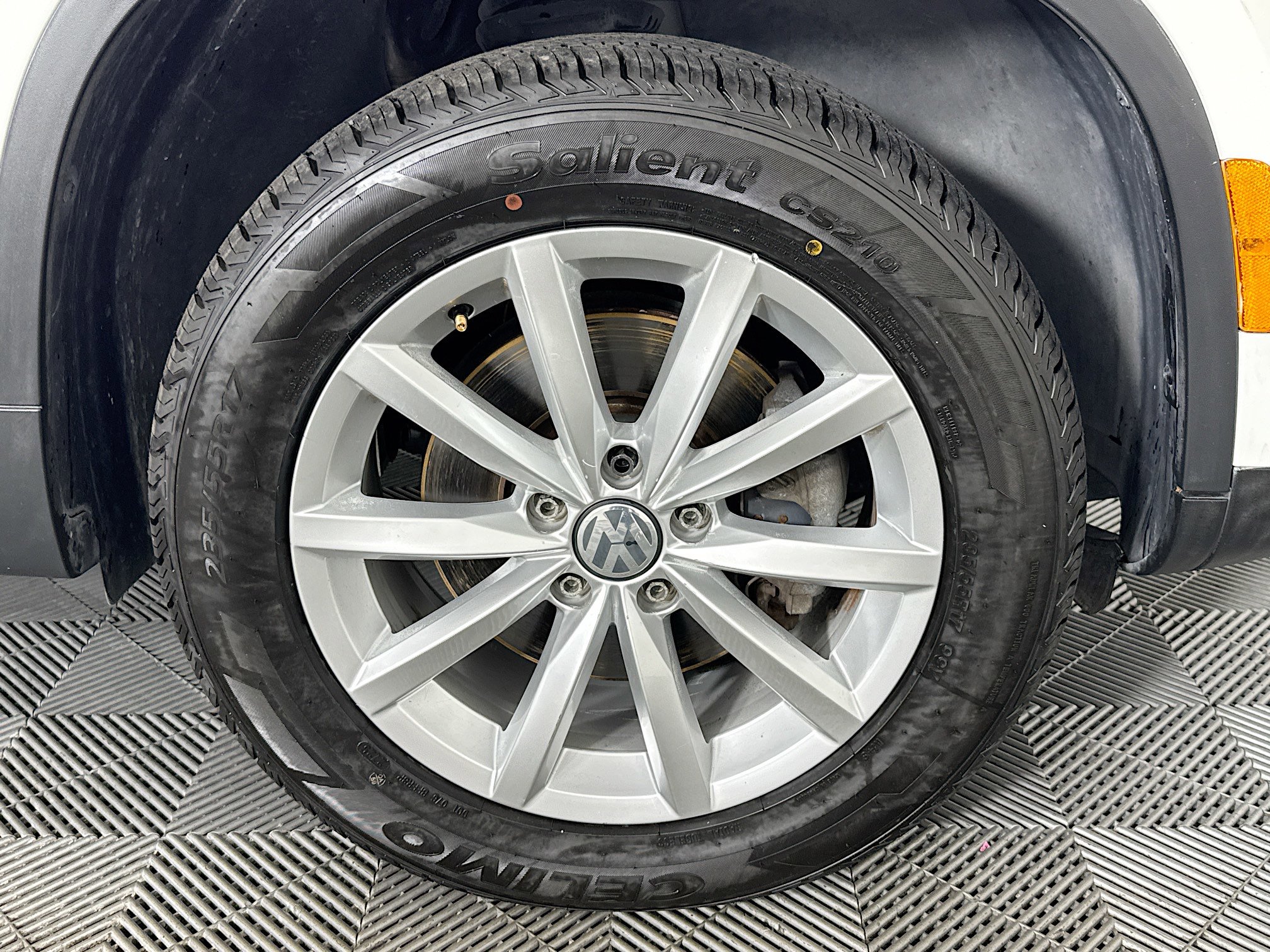 Used 2017 Volkswagen Tiguan Wolfsburg Edition image 31