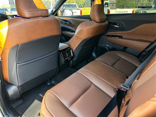 New 2025 Toyota Crown Signia image 20