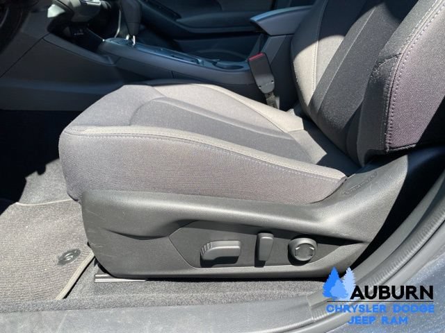 Used 2025 Subaru Crosstrek 2.5i Premium AWD/4WD image 29