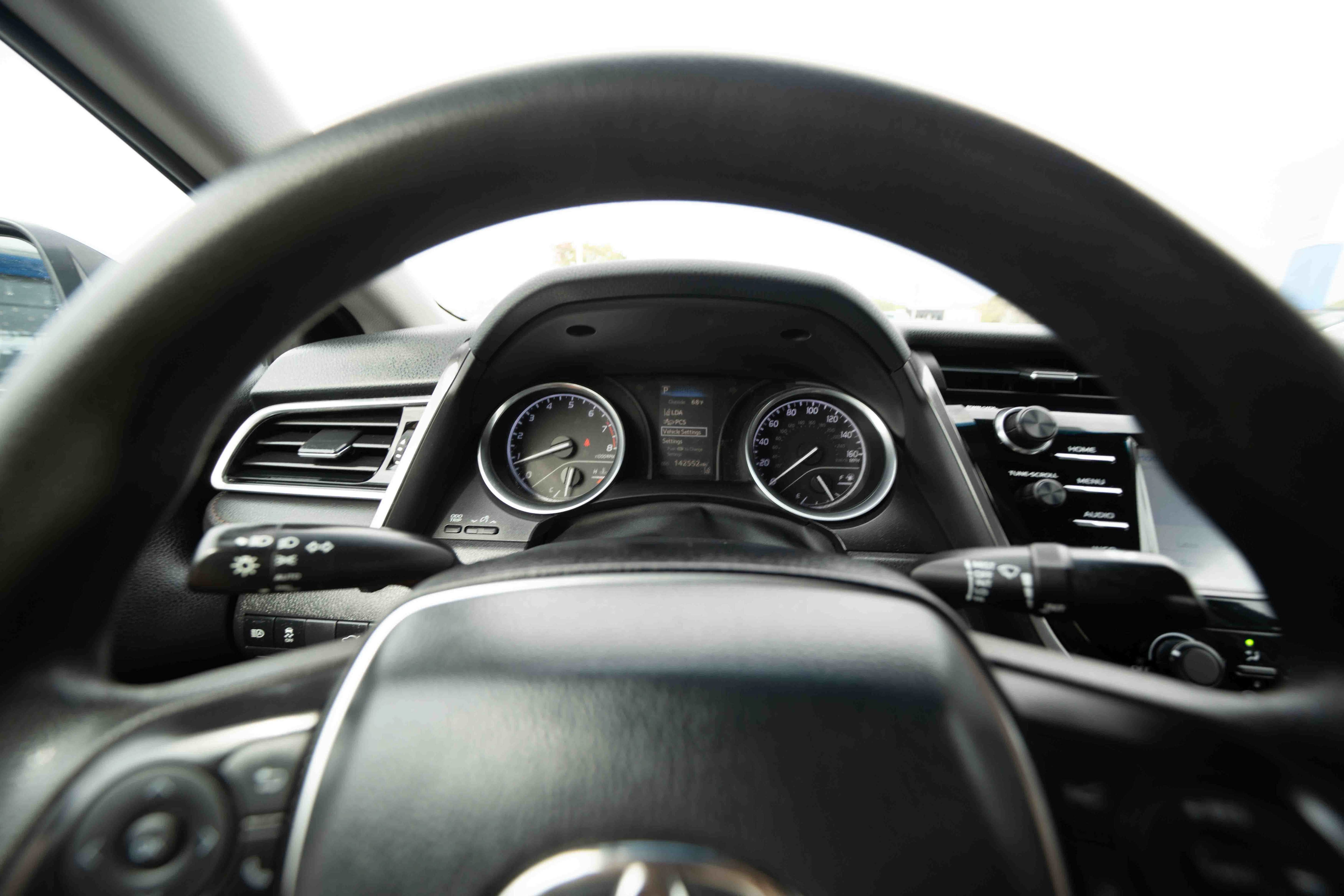 Used 2018 Toyota Camry LE w/ Protection Package (Q2) FWD image 15