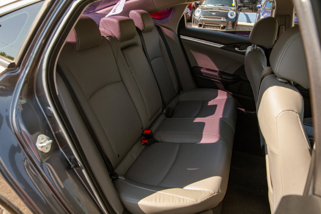 Used 2018 Honda Civic EX-L image 12
