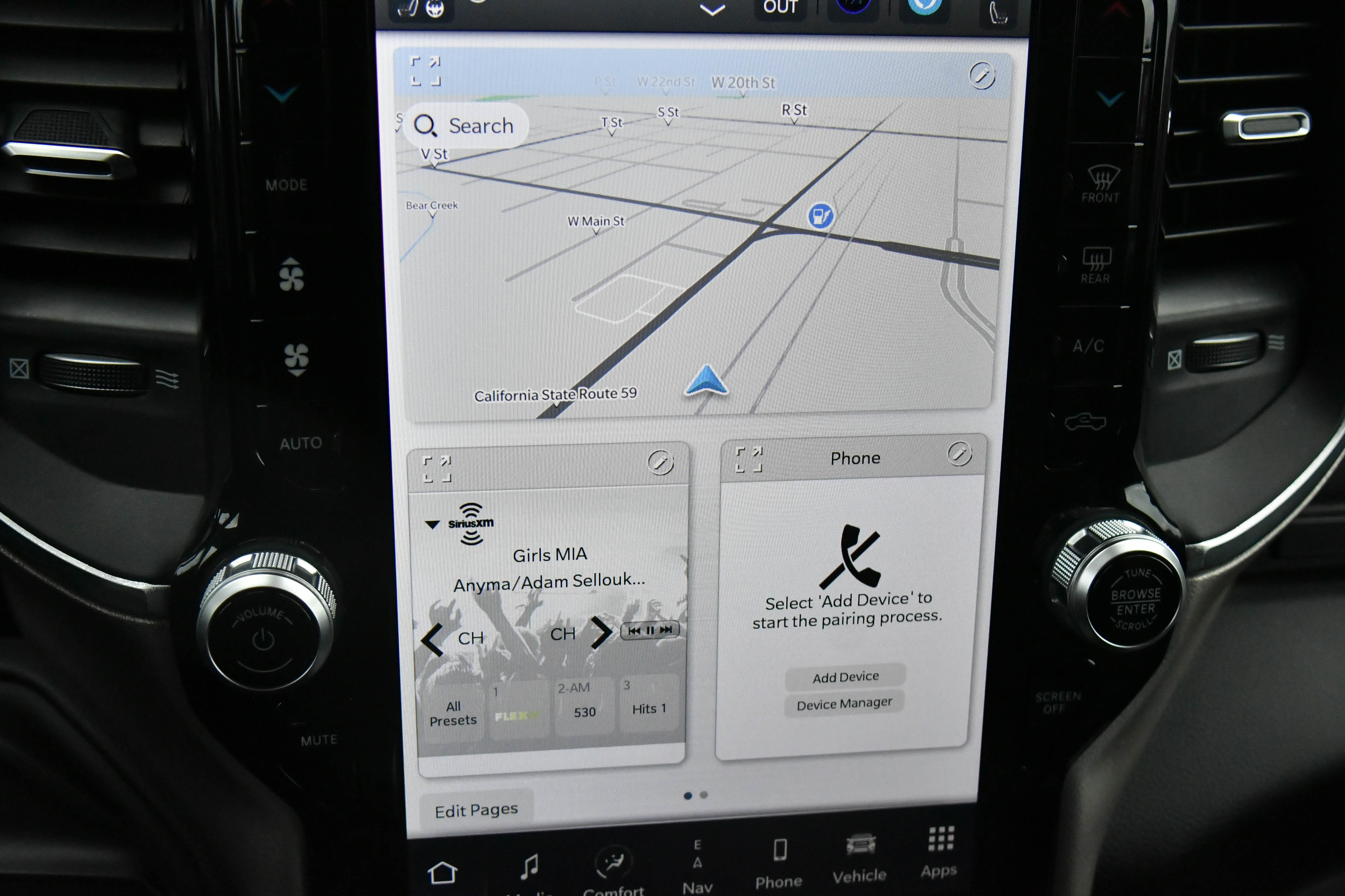 Used 2024 RAM 2500 Laramie image 29