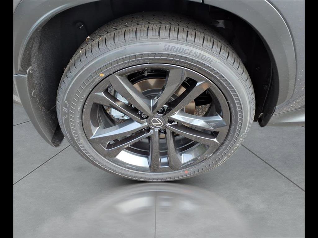 New 2026 Lexus NX 450h+ AWD w/ Luxury Package image 5