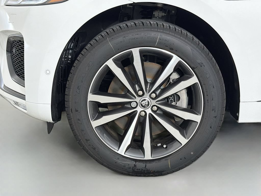 New 2026 Jaguar F-PACE R-Dynamic S AWD/4WD image 33