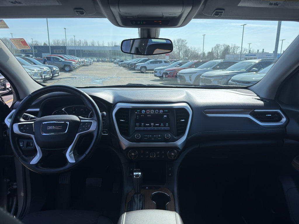 Used 2019 GMC Acadia SLE image 28