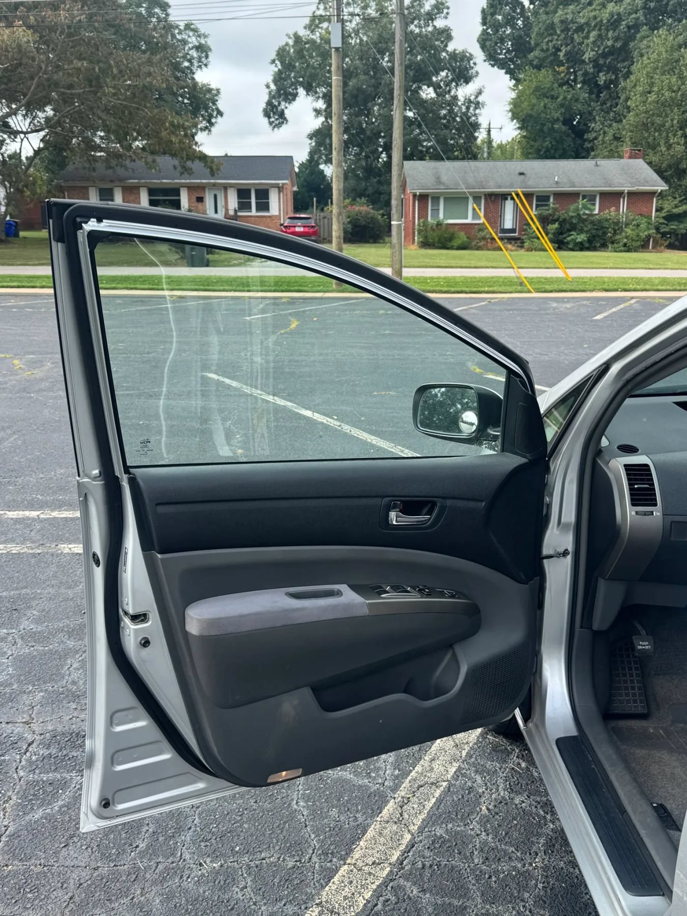 Used 2007 Toyota Prius w/ Pkg 1 FWD image 15